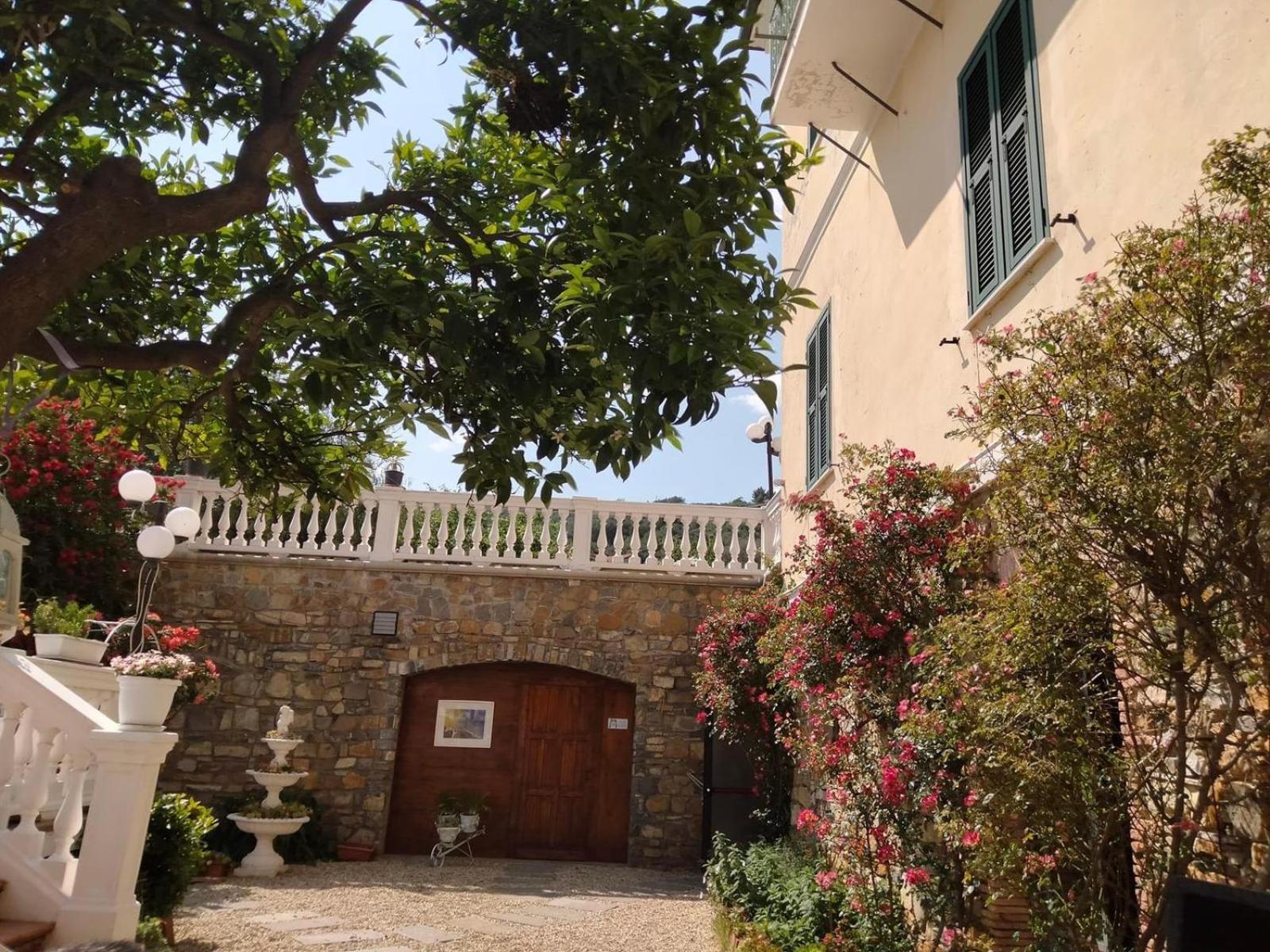 Agriturismo A Ca Du Cappellan Villa Imperia Buitenkant foto